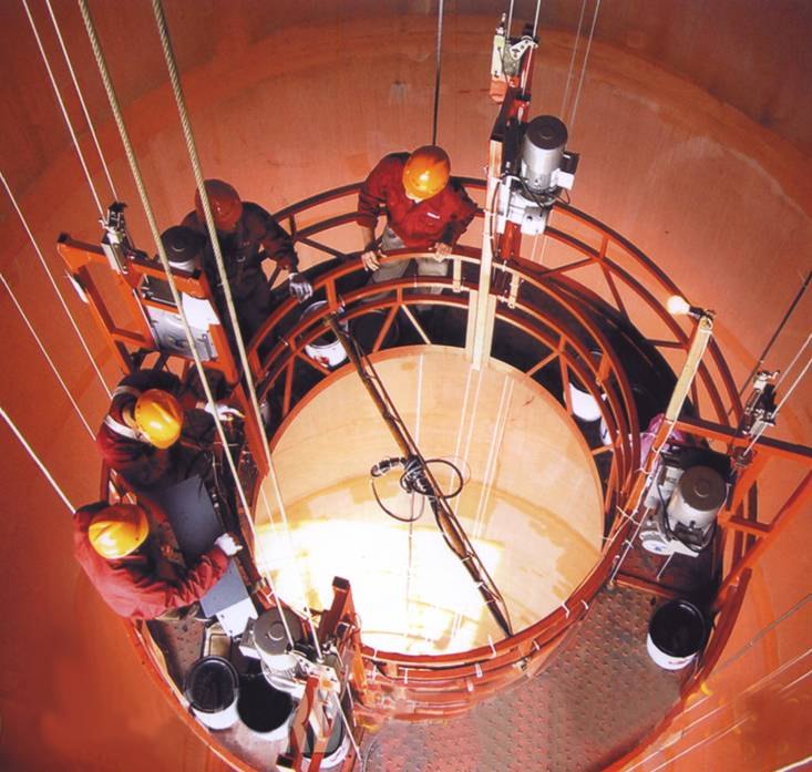 煙囪、井道施工作業(yè)吊籃02